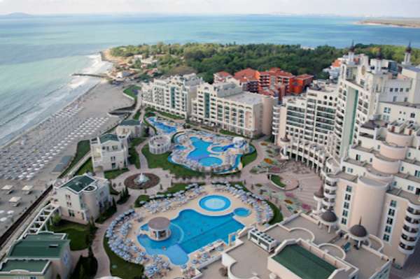 Sunset Resort